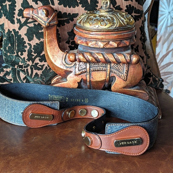 🚨SUPER RARE🚨1980s💯💎VERSACE💎✨💎2PC LEATHER & GOLDPLATE CONVERTIBLE BELT - Picture 3 of 8